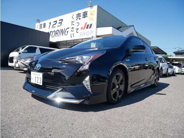 トヨタ プリウス １．８ Ａ ツーリングセレクション H28年 (四国) 99