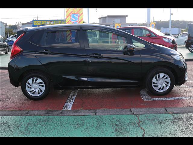 ホンダ フィット １３Ｇ　Ｆパッケージ H29年 (関東) 99