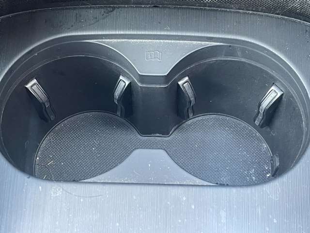 アウディ Ａ３　スポーツバック １．４　ＴＦＳＩ H26年 () 99
