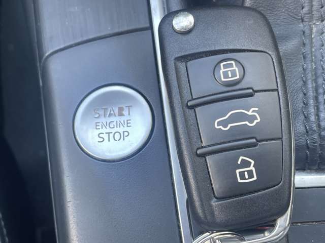 アウディ Ａ３　スポーツバック １．４　ＴＦＳＩ H26年 () 99