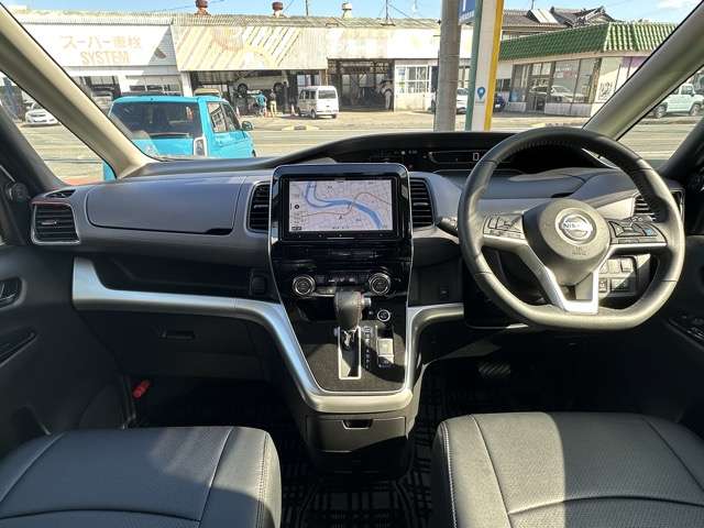 日産 セレナ ２．０ ハイウェイスター Ｖ R4年 () 99