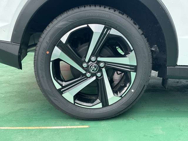 トヨタ ライズ　ハイブリッド ハイブリッド １．２ Ｚ R8年 () 99