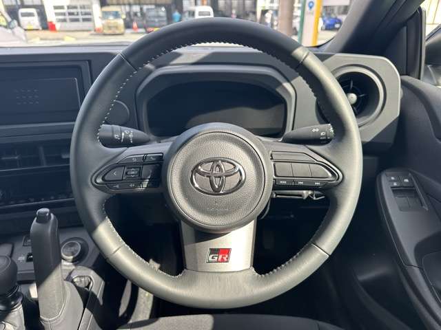 トヨタ ＧＲヤリス １．６ ＲＣ ４ＷＤ R7年 () 99