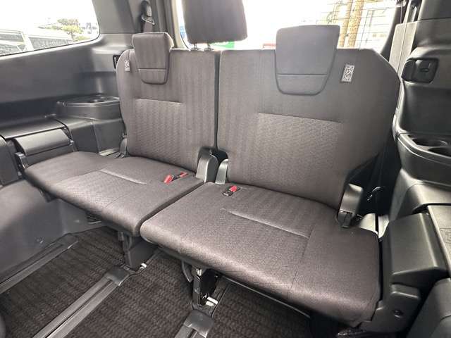 トヨタ ノア ２．０ Ｓ－Ｇ R6年 () 99