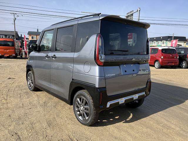 三菱 デリカ　ミニ ６６０ Ｇ プレミアム リミテッド エディション ４ＷＤ R7年 (北海道) 99