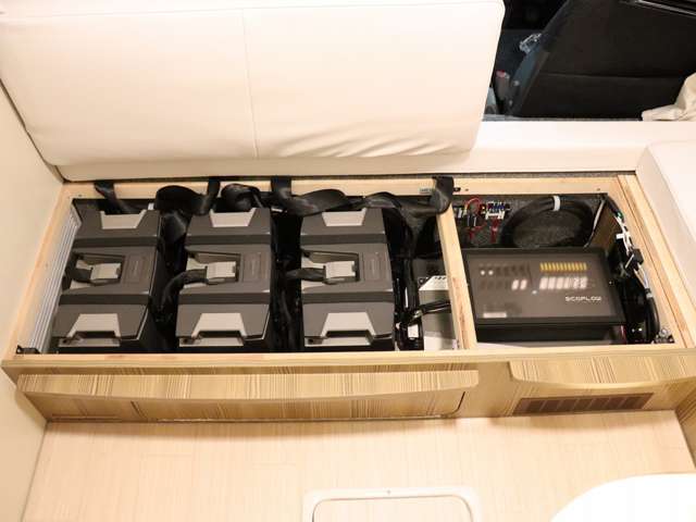 トヨタ カムロード キャンピング R7年 () 99
