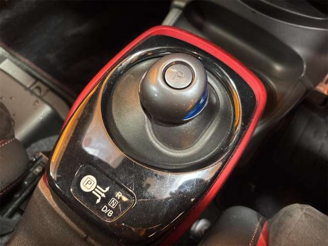 日産 ノート １．２ Ｅ－ＰＯＷＥＲ ＮＩＳＭＯ Ｓ R2年 () 99