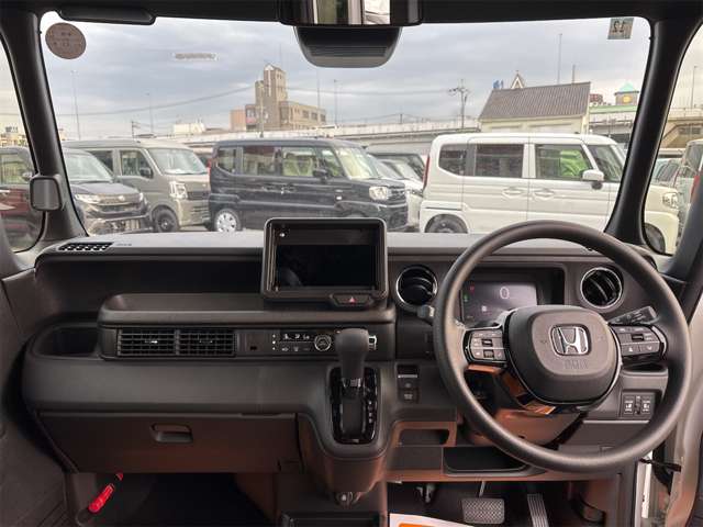 ホンダ Ｎ　ＢＯＸ カスタム ６６０ R7年 (近畿) 99