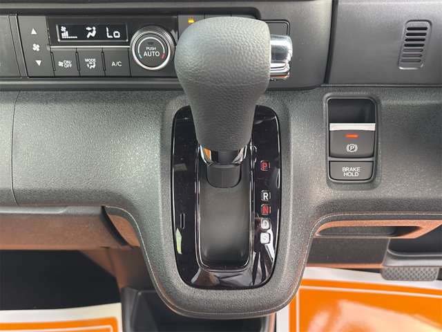 ホンダ Ｎ　ＢＯＸ カスタム ６６０ R7年 (近畿) 99