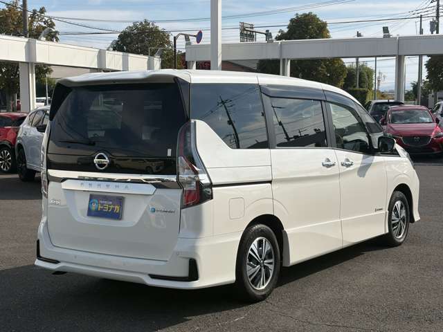 日産 セレナ １．２ Ｅ－ＰＯＷＥＲ ハイウェイスター Ｖ R4年 (関東) 99