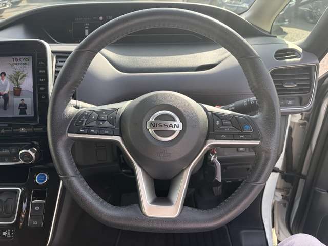 日産 セレナ １．２ Ｅ－ＰＯＷＥＲ ハイウェイスター Ｖ R4年 (関東) 99