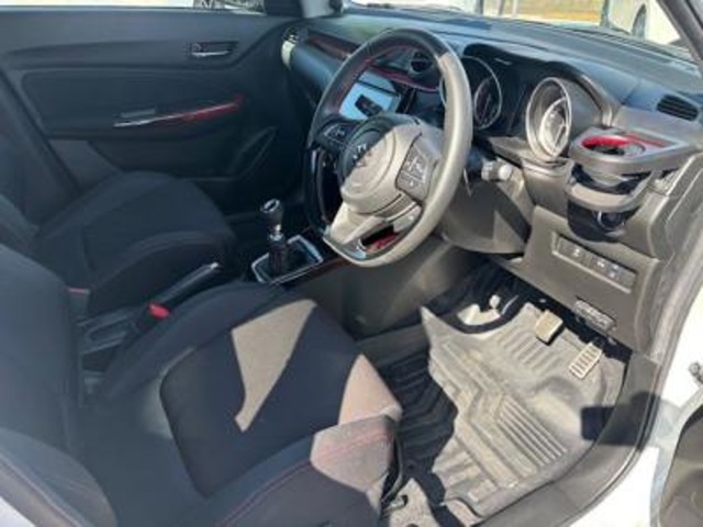 スズキ スイフト スポーツ １．４ R6年 () 99