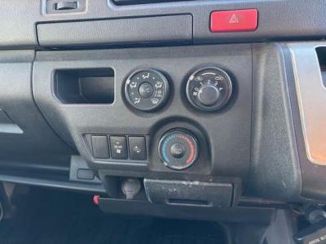 トヨタ ハイエースバン ２．８ ＤＸ ロング ディーゼルターボ ４ＷＤ R3年 (甲信越・北陸) 99