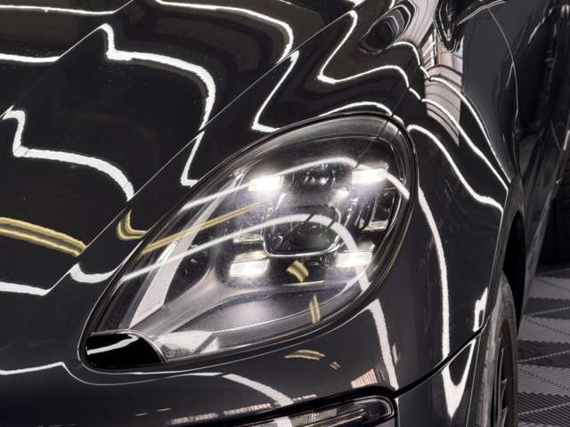 ポルシェ マカン ＧＴＳ ＰＤＫ ４ＷＤ H28年 (関東) 99