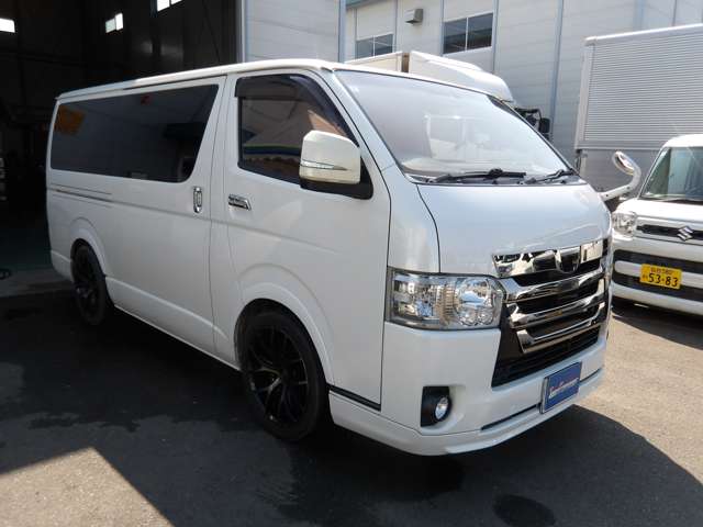 トヨタ ハイエースバン ２．８ スーパーＧＬ ダークプライム ロングボディ ディーゼルターボ H29年 (東北) 99