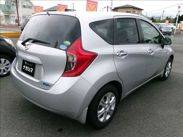 日産 ノート １．２ メダリスト H25年 (関東) 99