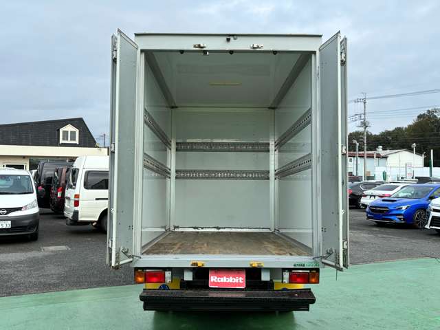 日産 アトラス ３．０Ｄターボ H28年 (関東) 99