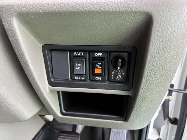 日産 アトラス ３．０Ｄターボ H28年 (関東) 99