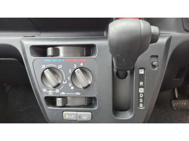 ダイハツ ミラ　イース ６６０ Ｌ ＳＡＩＩＩ R3年 (関東) 99