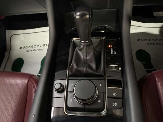 マツダ ＭＡＺＤＡ３　ファストバック ２．０ Ｘ バーガンディ セレクション R1年 (関東) 99