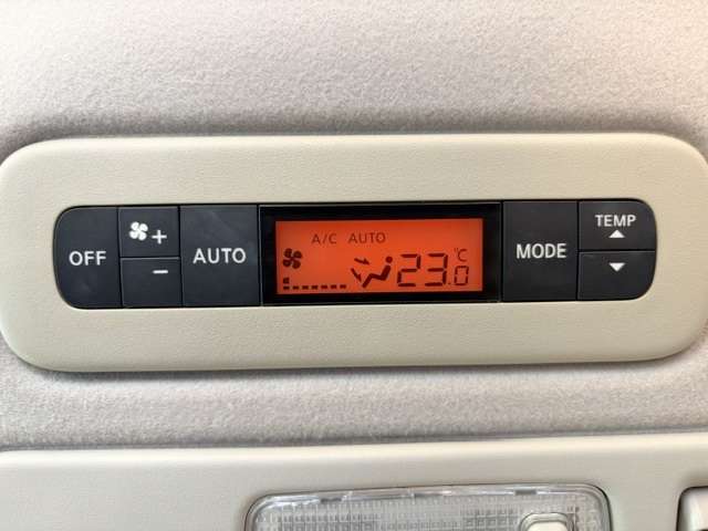 日産 セレナ ２．０ ハイウェイスター Ｓ－ＨＹＢＲＩＤ Ｖセレクション H25年 (関東) 99