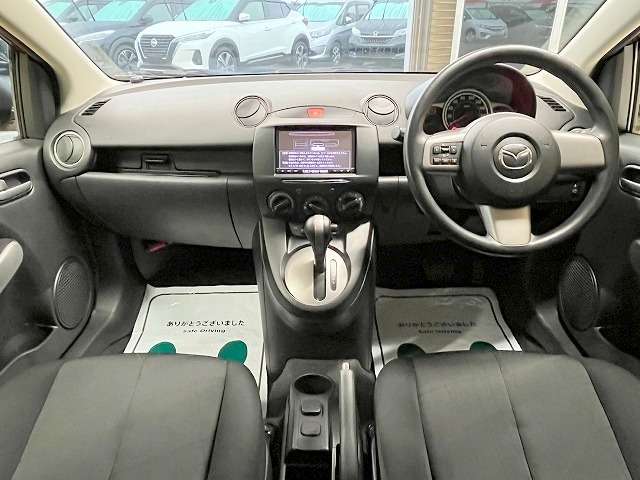 マツダ デミオ １．３ １３Ｃ－Ｖ スマートエディションＩＩ H25年 () 99