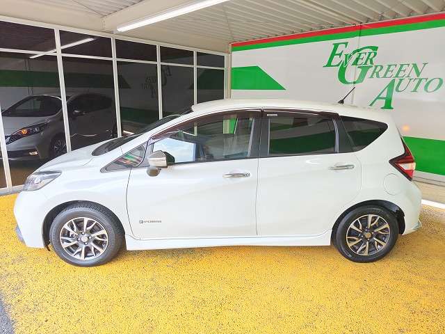 日産 ノート １．２ Ｅ－ＰＯＷＥＲ ＡＵＴＥＣＨ R1年 (関東) 99