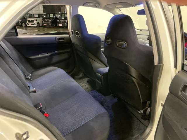三菱 ランサー ２．０ ＧＳＲ ＶＩＩ ４ＷＤ H13年 () 99