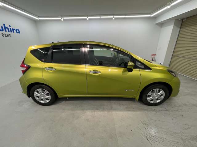 日産 ノート １．２ Ｅ－ＰＯＷＥＲ Ｘ H29年 (近畿) 99