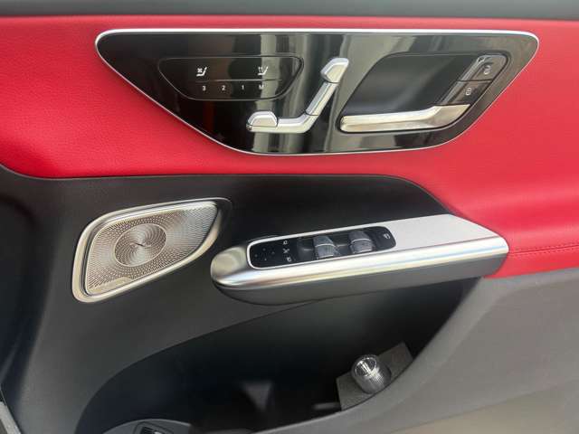 メルセデスベンツ ＧＬＣ ＧＬＣ２２０Ｄ４ＭＡＴＩＫ R8年 () 99