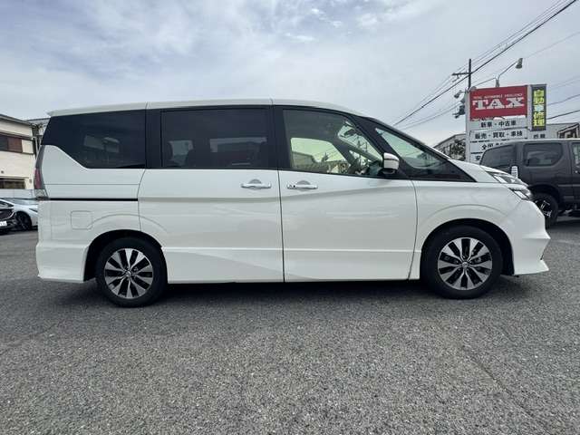 日産 セレナ ２．０ ハイウェイスター Ｖセレクション H29年 () 99