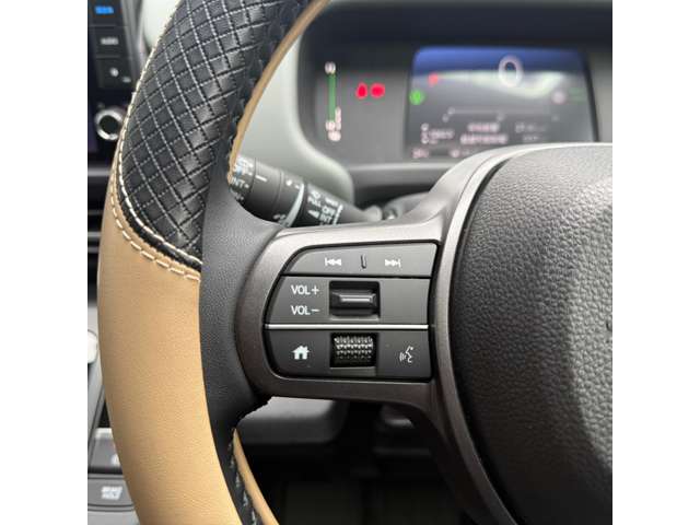 ホンダ フリード　ハイブリッド １．５ Ｅ：ＨＥＶ クロスター R8年 (近畿) 99