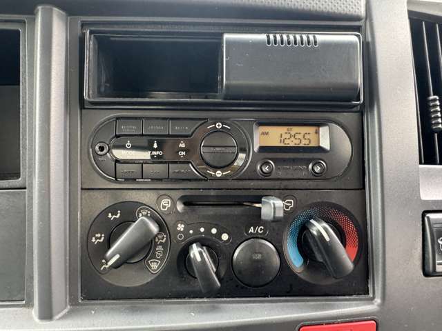マツダ タイタン ＭＴ５ H27年 (近畿) 99