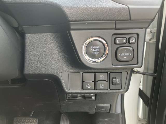 トヨタ カローラフィールダー １．５ ＥＸ ４ＷＤ R2年 () 99