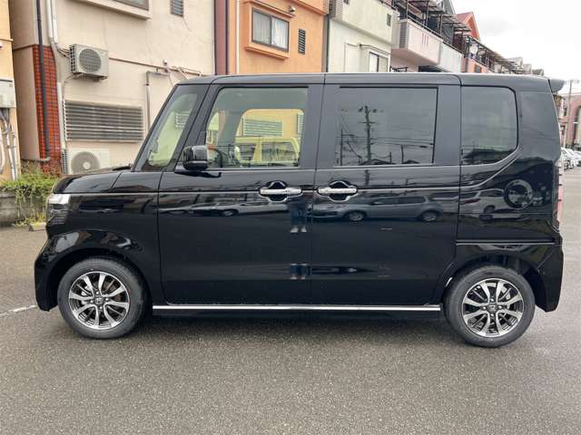 ホンダ Ｎ　ＢＯＸ カスタム ６６０ R8年 (近畿) 99