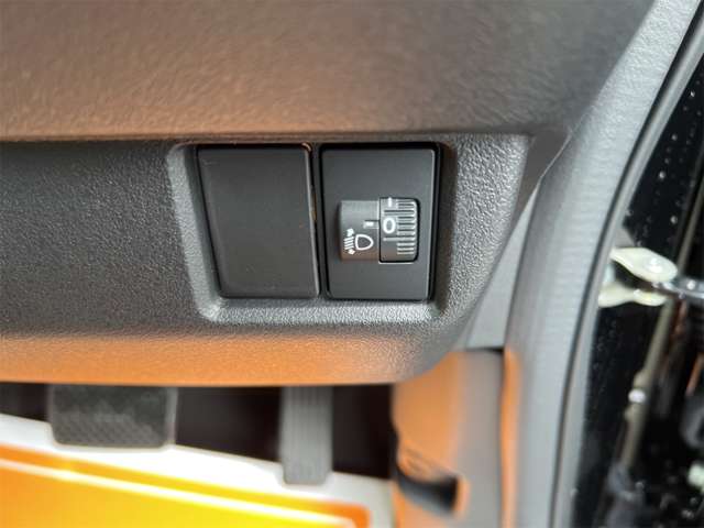 ホンダ Ｎ　ＢＯＸ カスタム ６６０ R8年 (近畿) 99