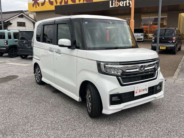 ホンダ Ｎ　ＢＯＸ カスタム ６６０ Ｌ R4年 (近畿) 99