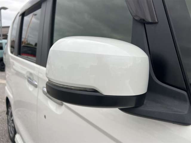 ホンダ Ｎ　ＢＯＸ カスタム ６６０ Ｌ R4年 (近畿) 99