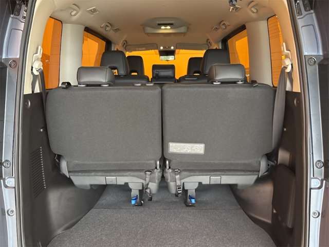 日産 セレナ １．４ Ｅ－ＰＯＷＥＲ ハイウェイスターＶ R8年 (近畿) 99