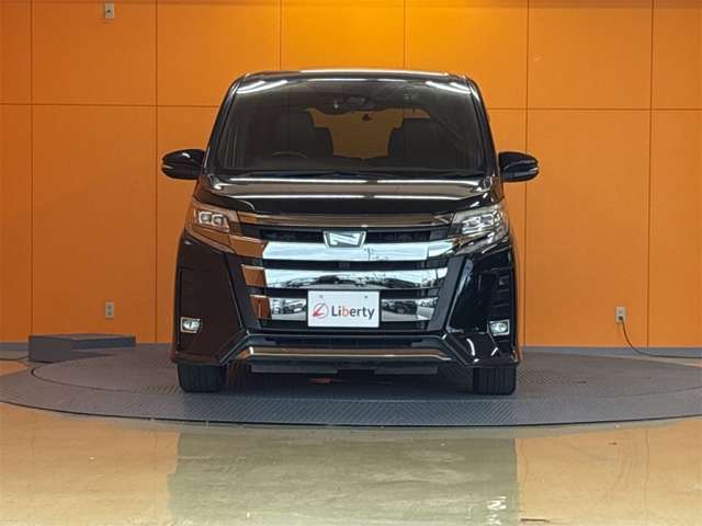 トヨタ ノア ２．０ ＳＩ ＷＸＢＩＩ R1年 (近畿) 99
