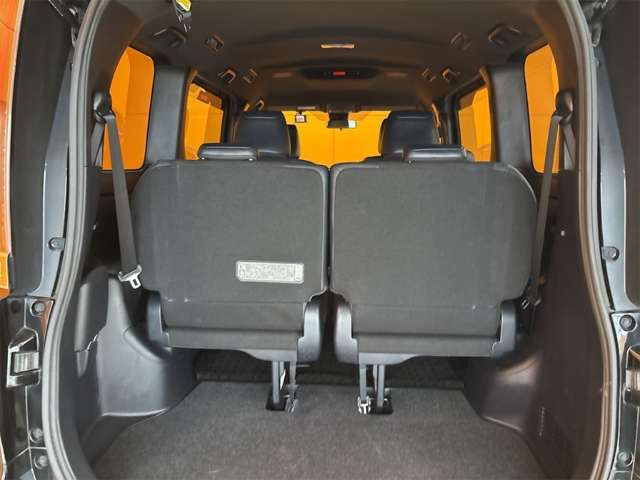 トヨタ ノア ２．０ ＳＩ ＷＸＢＩＩ R1年 (近畿) 99