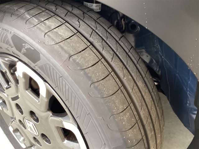 ホンダ フリード １．５ クロスター R8年 (近畿) 99