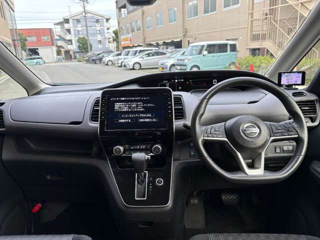 日産 セレナ ２．０ ハイウェイスター Ｖ R2年 () 99