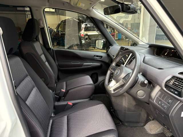 日産 セレナ ２．０ ハイウェイスター Ｖ R2年 () 99