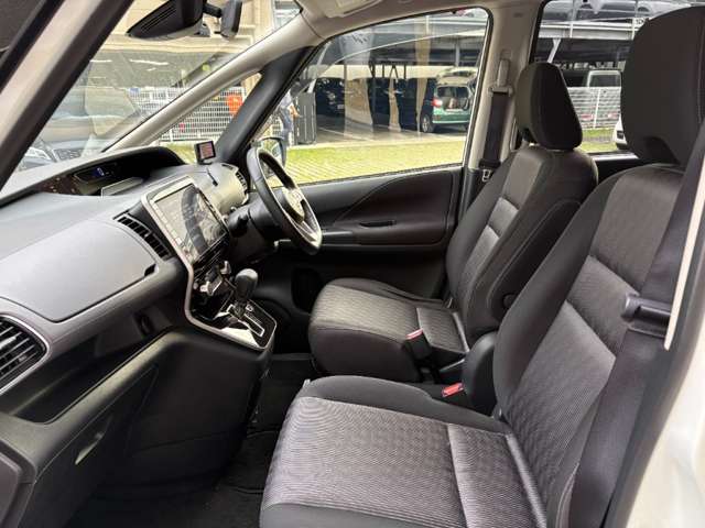 日産 セレナ ２．０ ハイウェイスター Ｖ R2年 () 99