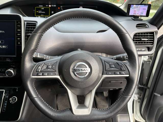 日産 セレナ ２．０ ハイウェイスター Ｖ R2年 () 99