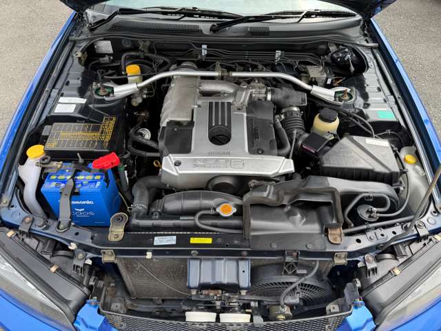 日産 スカイライン ２．５ ２５ＧＴ－Ｖ H13年 (近畿) 99