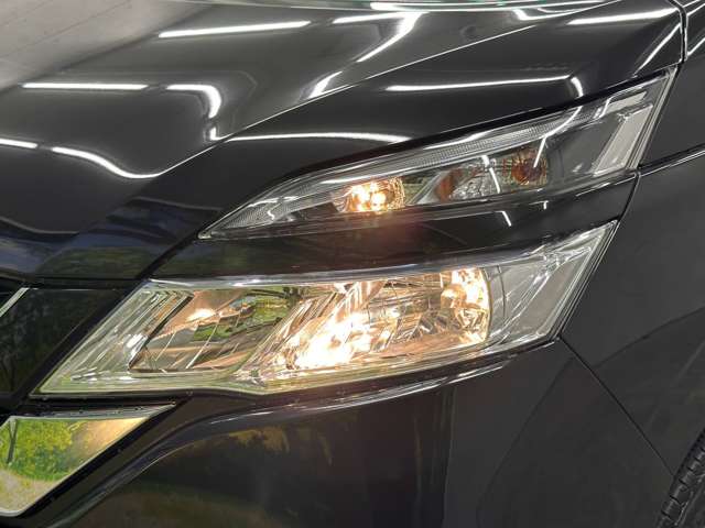日産 セレナ ２．０ Ｘ Ｖセレクション H30年 () 99