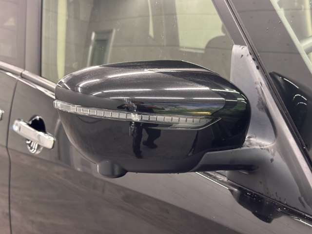 日産 セレナ ２．０ Ｘ Ｖセレクション H30年 () 99