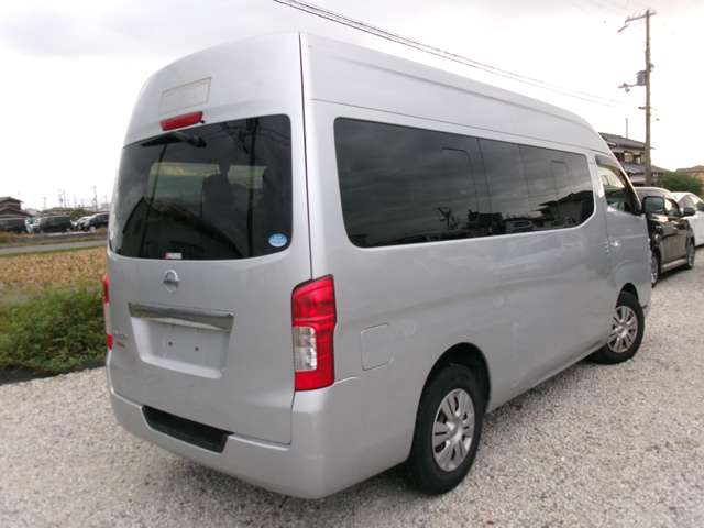 日産 ＮＶ３５０キャラバン　ワゴン ２．５ ＧＸ（オートスライドドア付） ロングボディ 低床 H24年 () 99